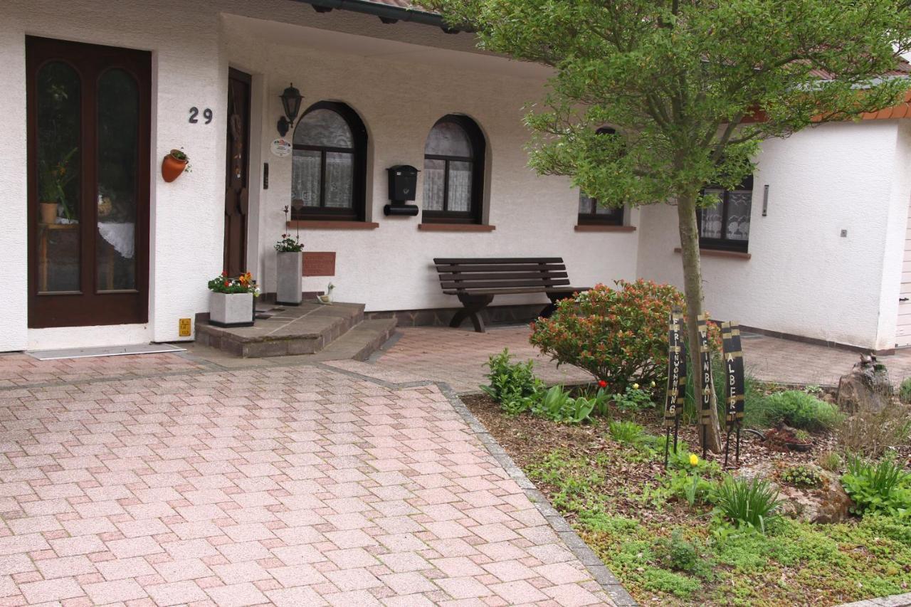 Ferienwohnungen Haus Albert Grossheubach Экстерьер фото